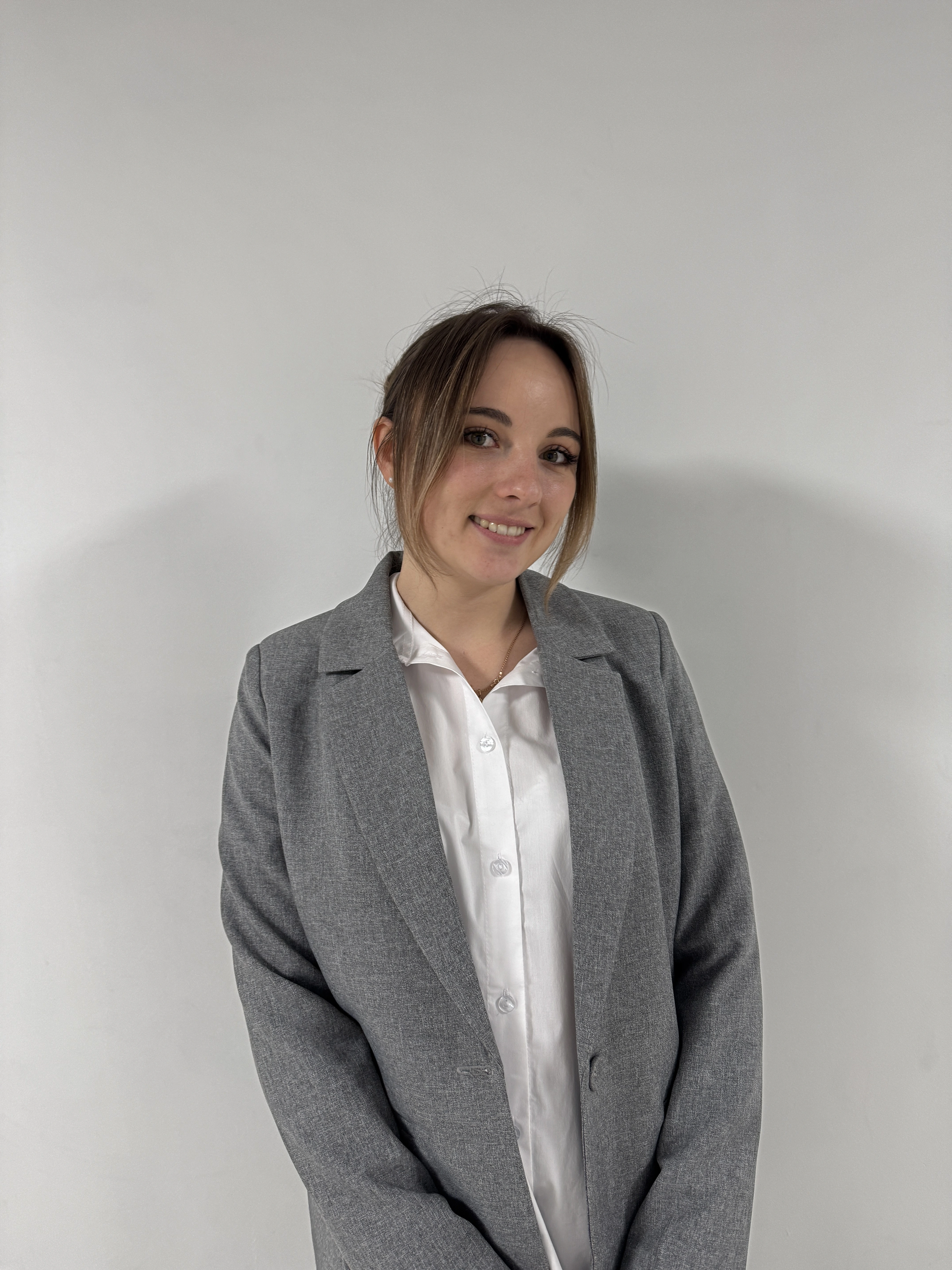 Аксютик Виктория